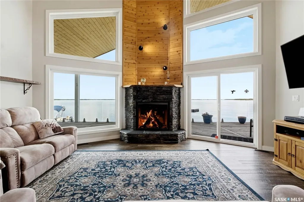 106 Lakeshore Lane Leslie Beach SK S0A 1A0