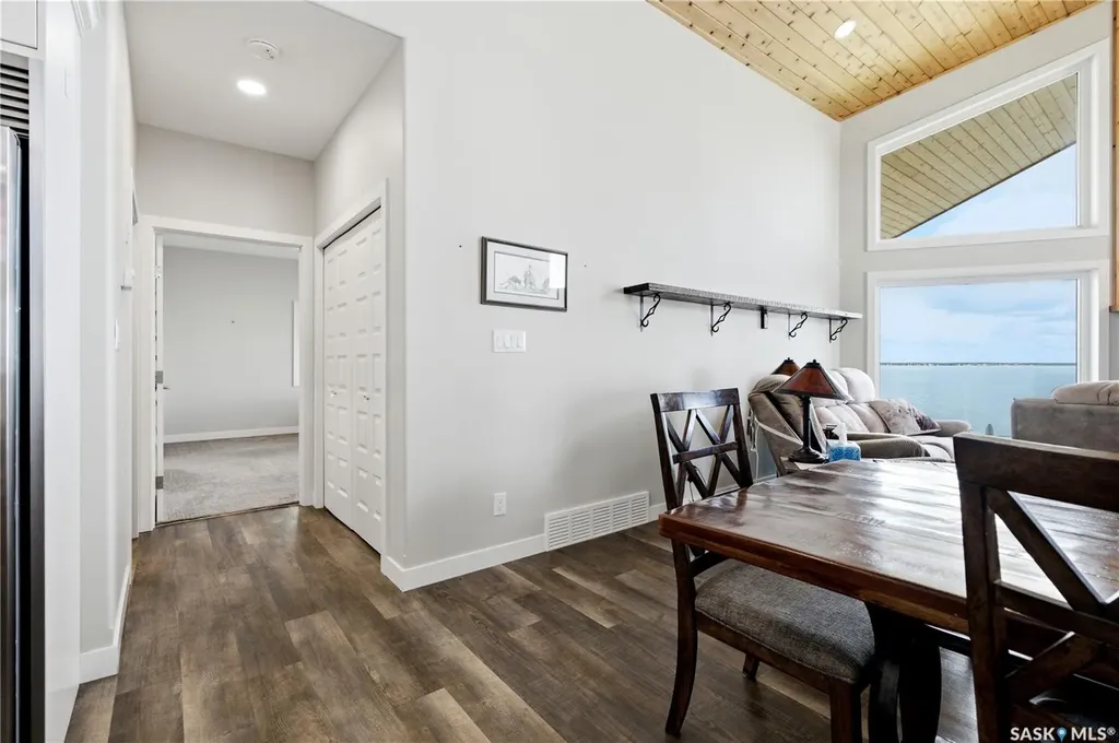 106 Lakeshore Lane Leslie Beach SK S0A 1A0
