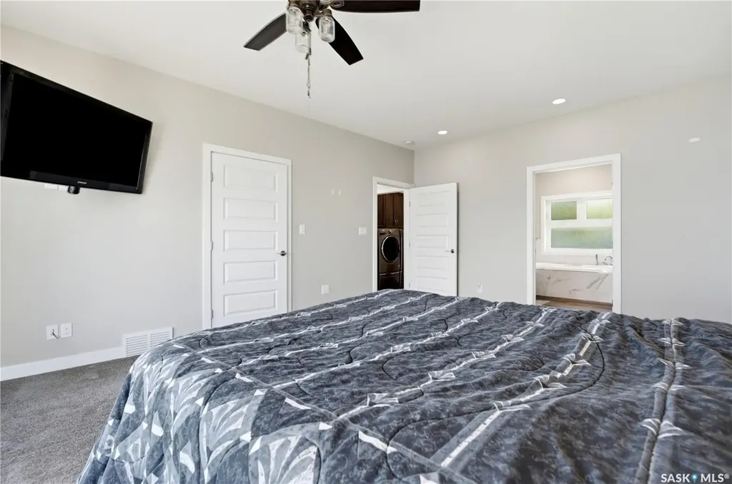106 Lakeshore Lane Leslie Beach SK S0A 1A0