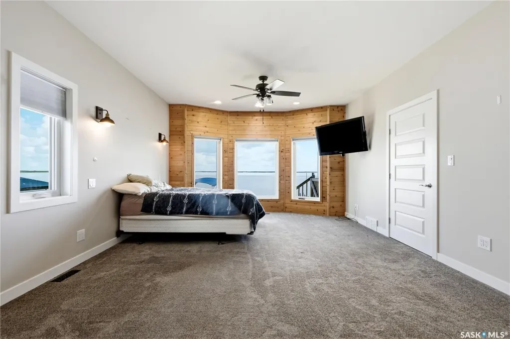 106 Lakeshore Lane Leslie Beach SK S0A 1A0