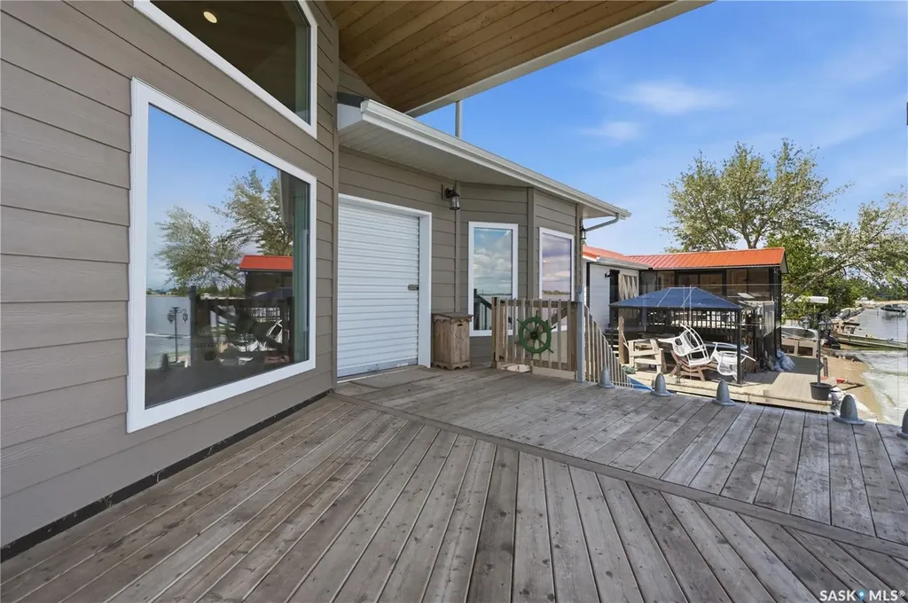 106 Lakeshore Lane Leslie Beach SK S0A 1A0