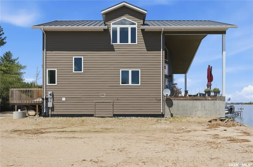 106 Lakeshore Lane Leslie Beach SK S0A 1A0