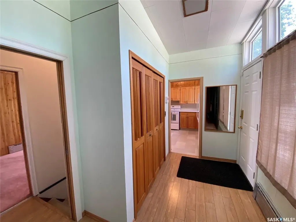 318 5th Avenue W Kindersley SK S0L 1S0