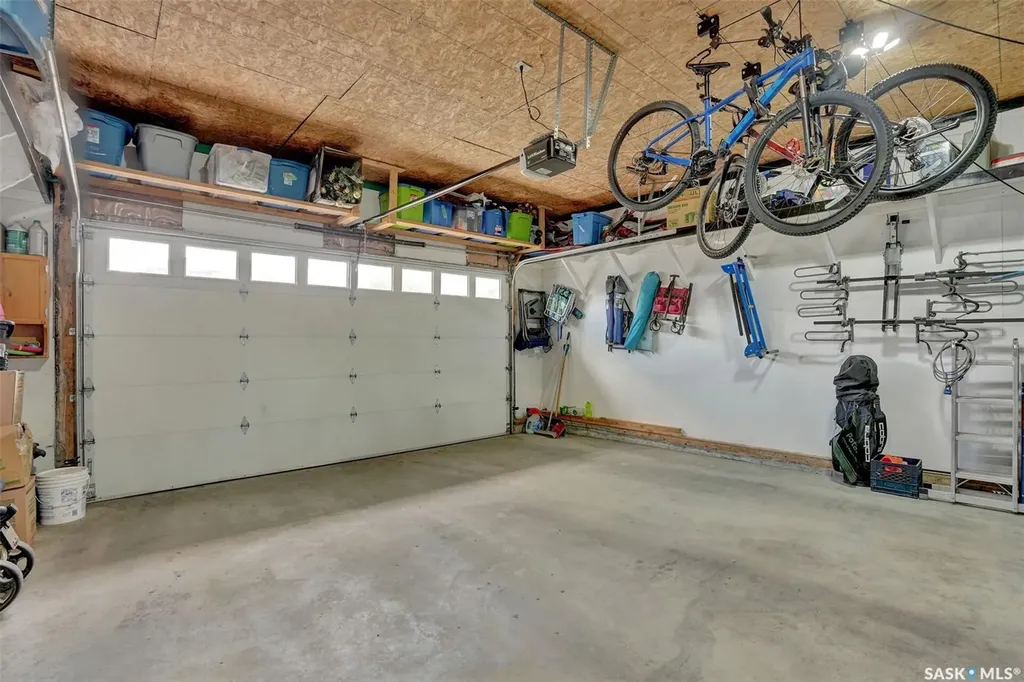 1646 Wingert Drive N Regina SK S4X 4P9