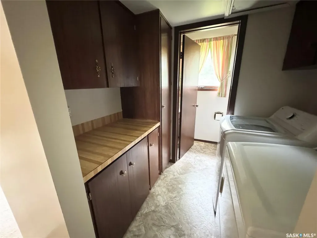 260 Battleford Trail Swift Current SK S9H 4J5