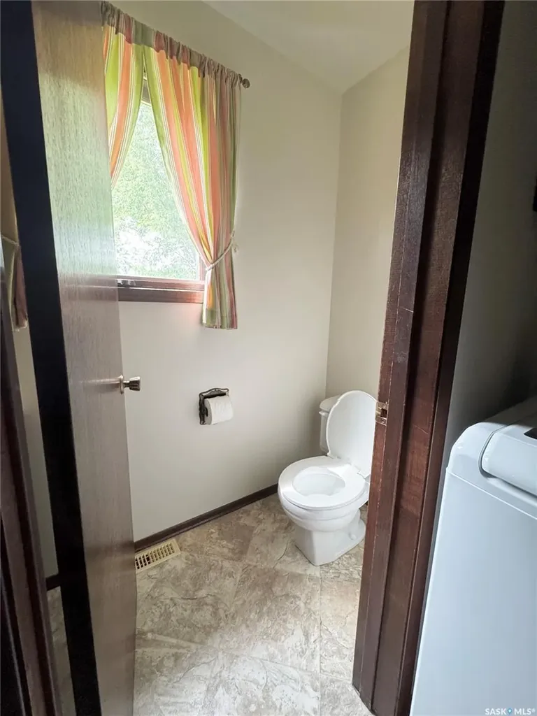 260 Battleford Trail Swift Current SK S9H 4J5