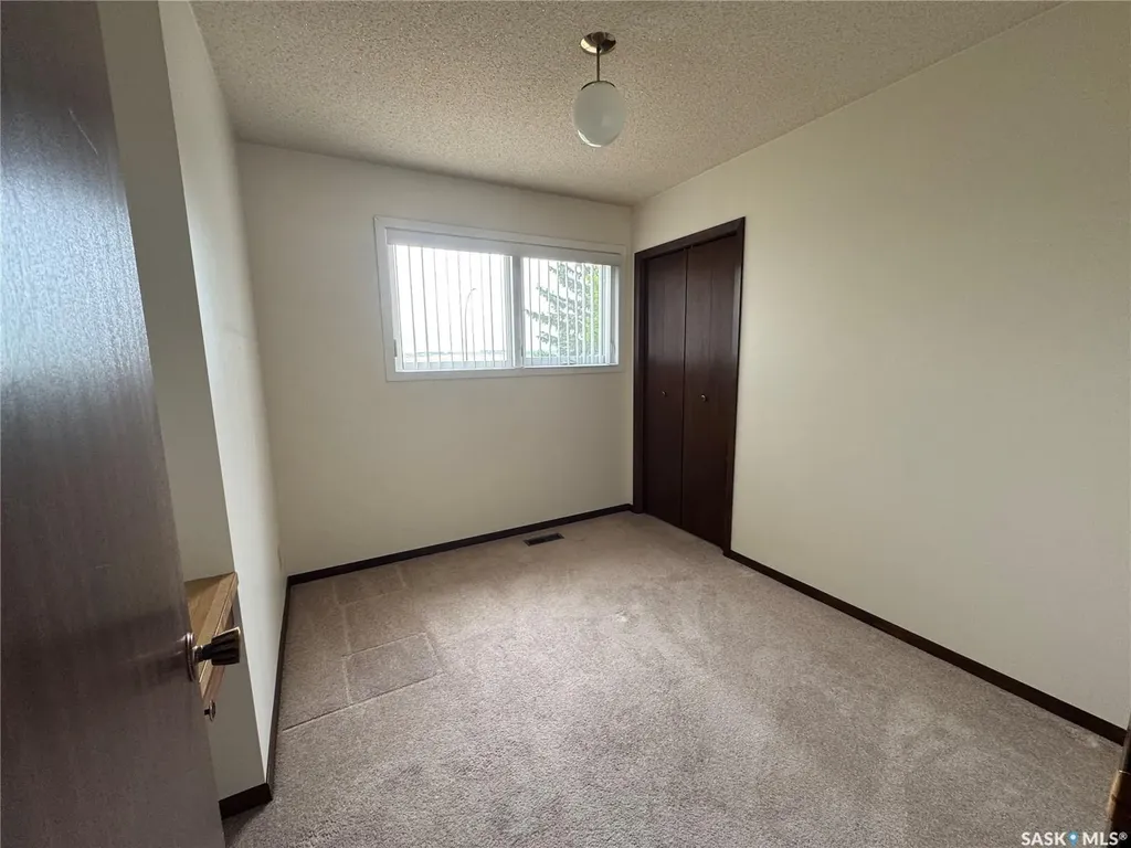 260 Battleford Trail Swift Current SK S9H 4J5