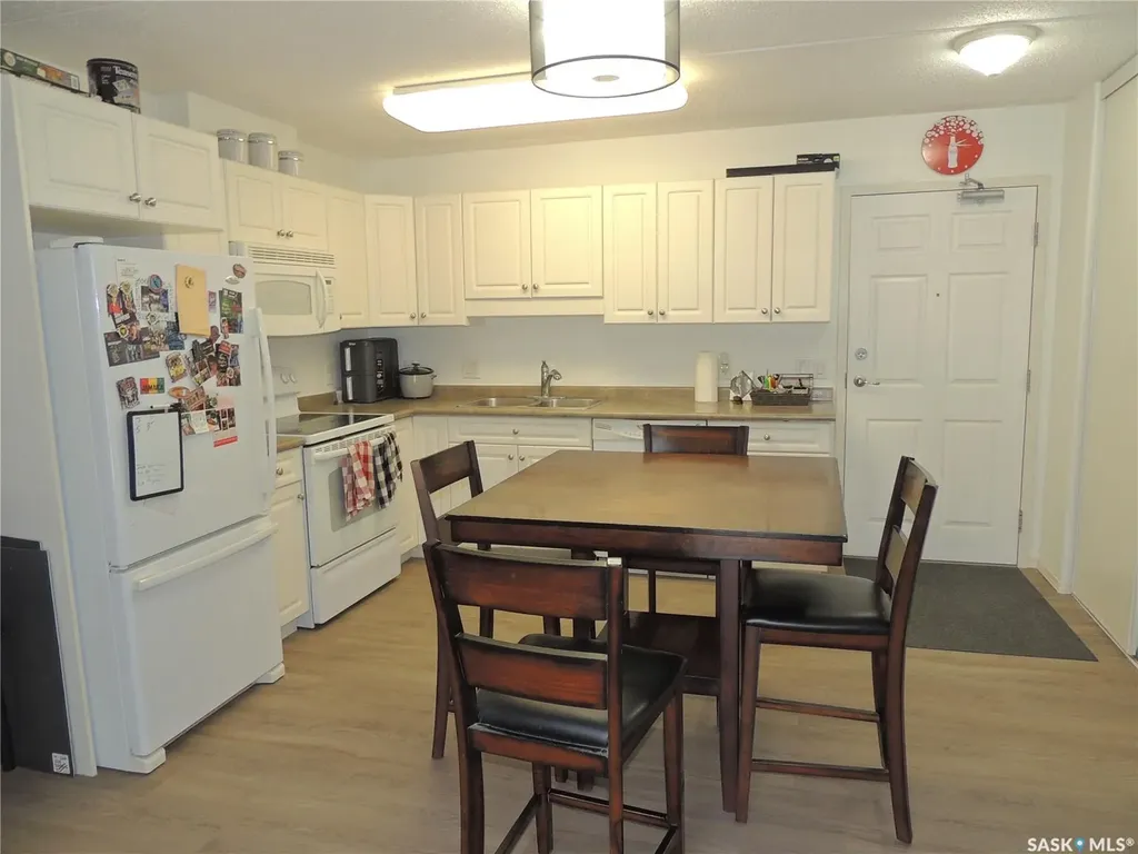 701 Henry Street Estevan SK S4A 2B7
