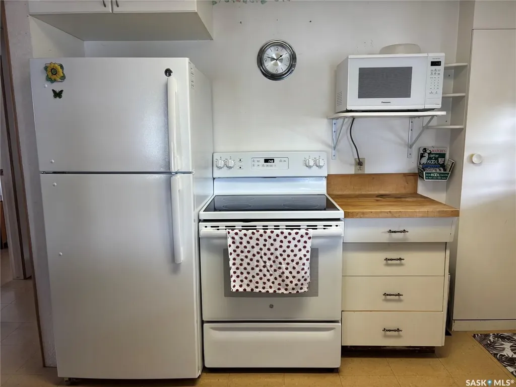 8 Lakeview Road Keys Rm No. 303 SK S0A 0L0