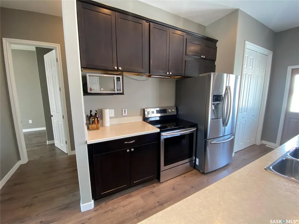 207 Spruce Street Wolseley SK S0G 5H0