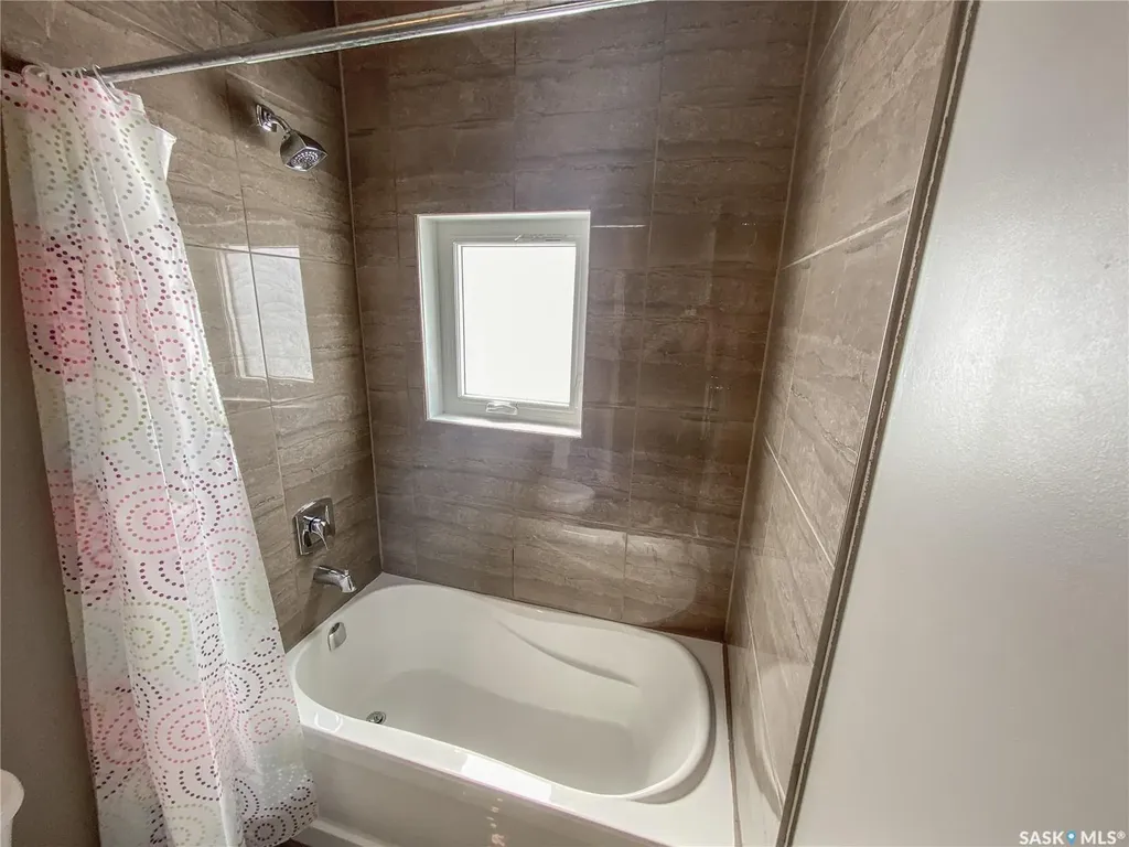 207 Spruce Street Wolseley SK S0G 5H0
