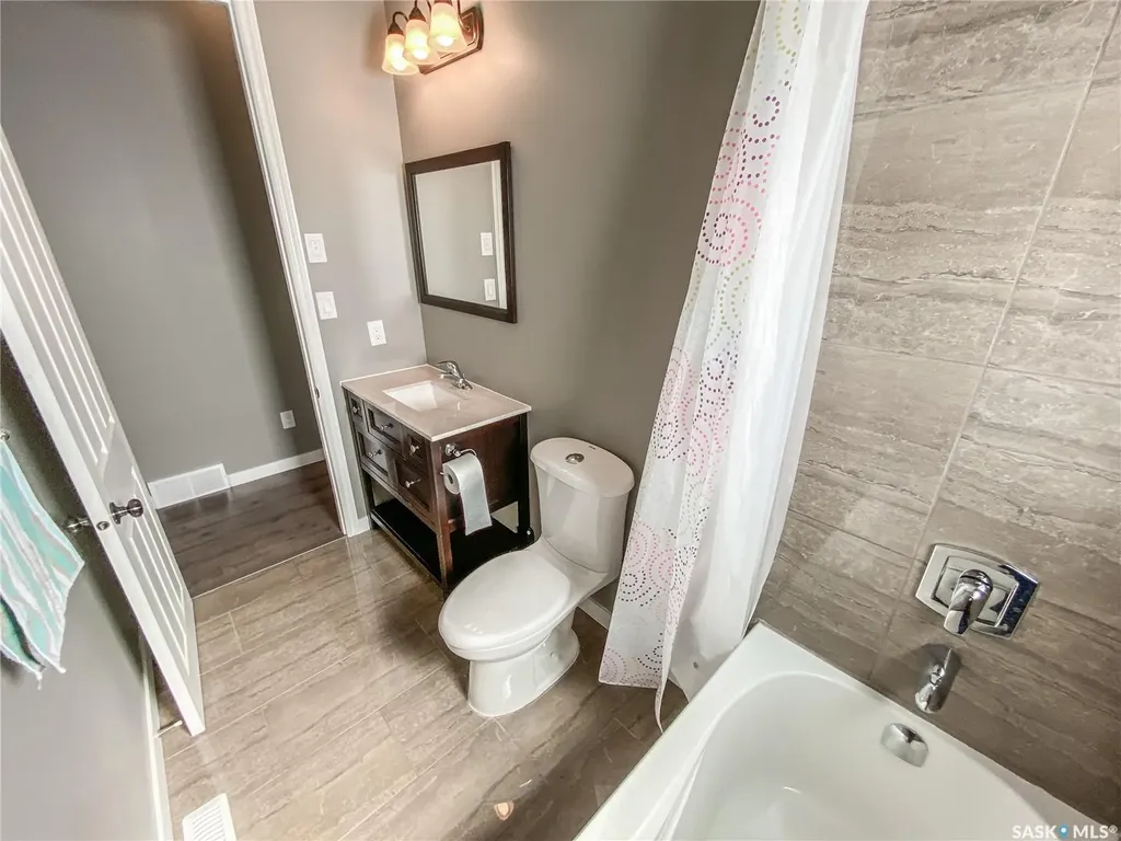 207 Spruce Street Wolseley SK S0G 5H0