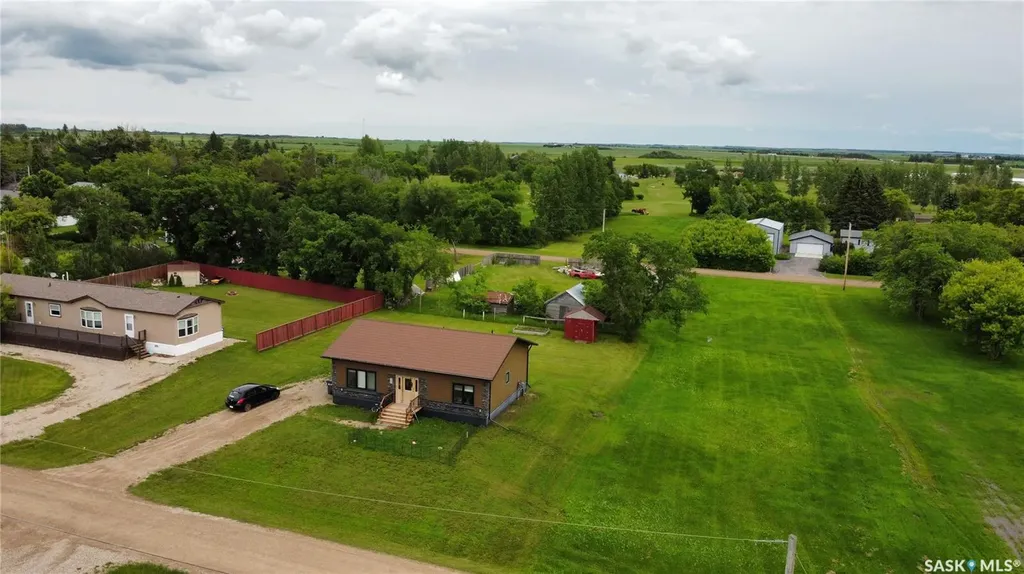 207 Spruce Street Wolseley SK S0G 5H0