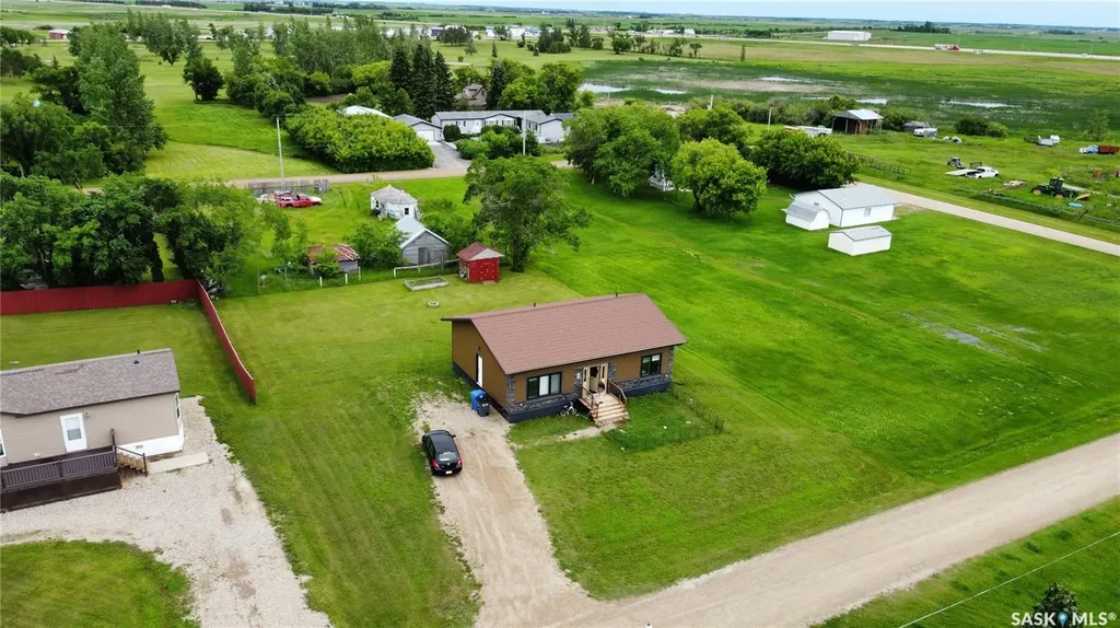 207 Spruce Street Wolseley SK S0G 5H0