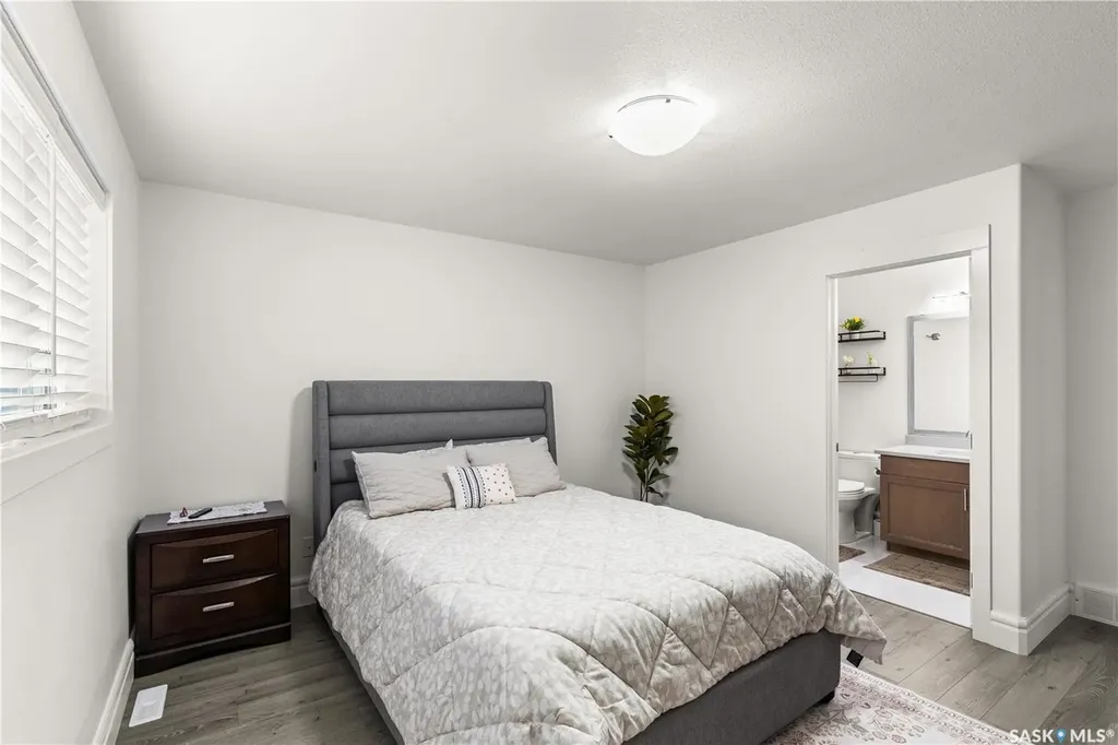 230 Wyant Lane Saskatoon SK S7S 1N1