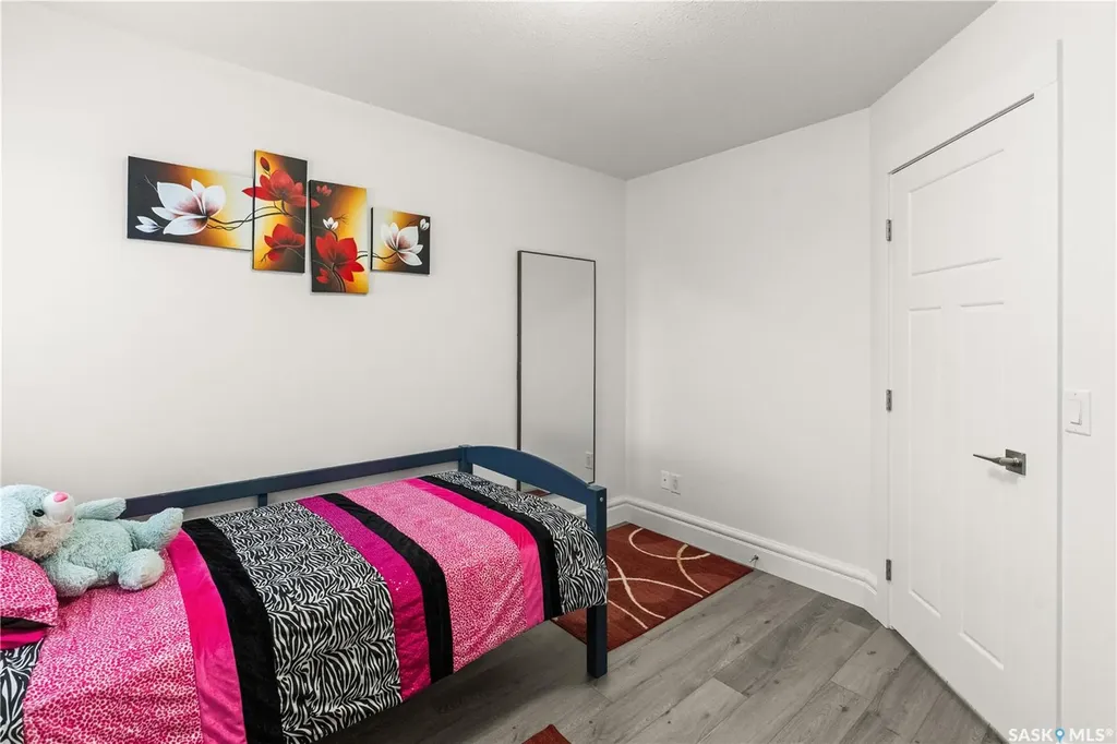 230 Wyant Lane Saskatoon SK S7S 1N1