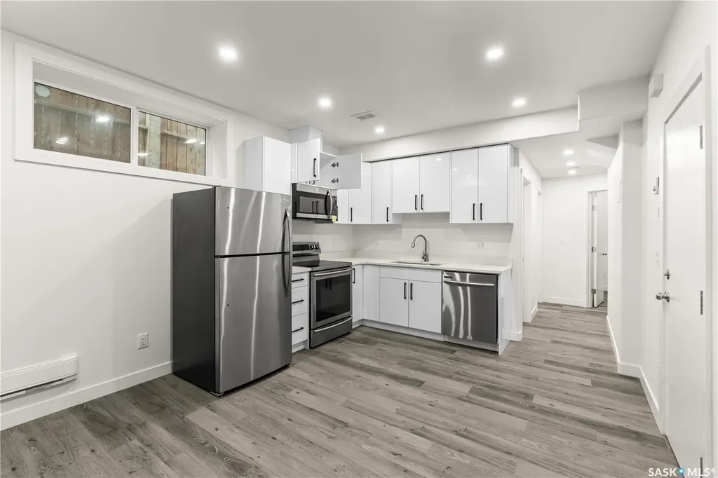230 Wyant Lane Saskatoon SK S7S 1N1