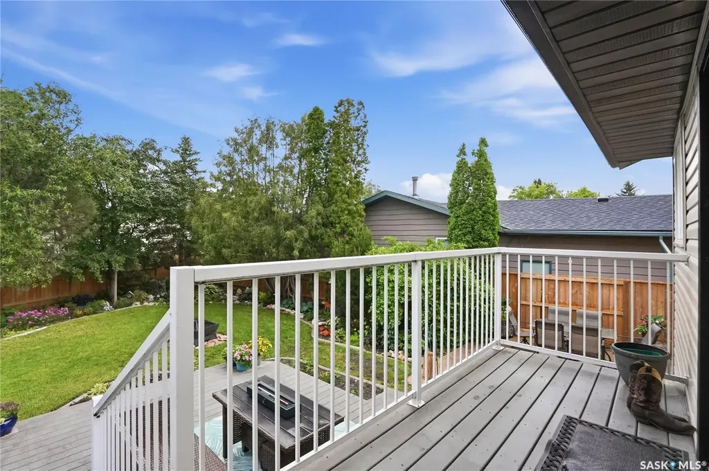 306 Ae Adams Lane Saskatoon SK S7H 5N4