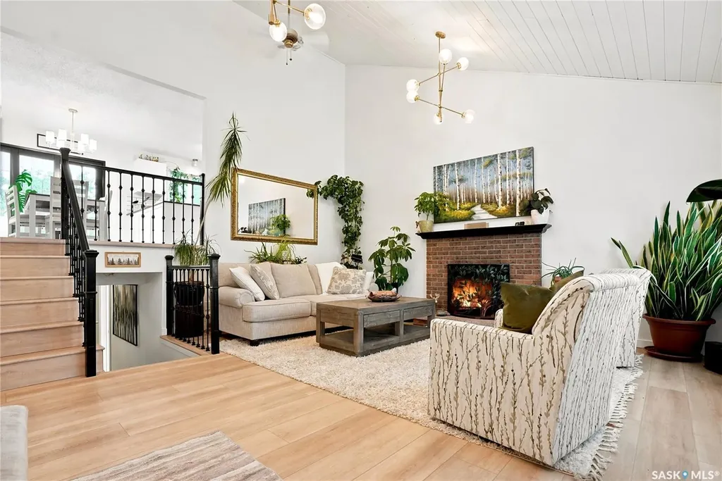 306 Ae Adams Lane Saskatoon SK S7H 5N4