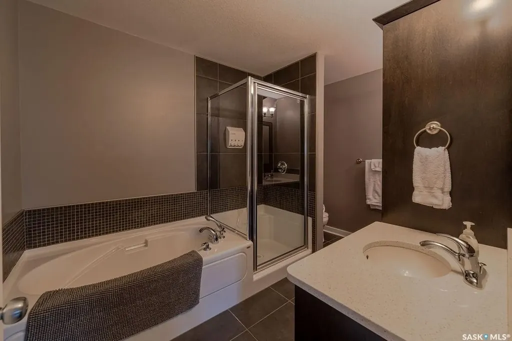 636 Riche Street Bethune SK S0G 0H0
