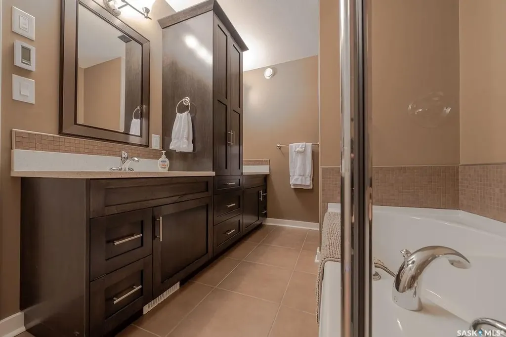 636 Riche Street Bethune SK S0G 0H0