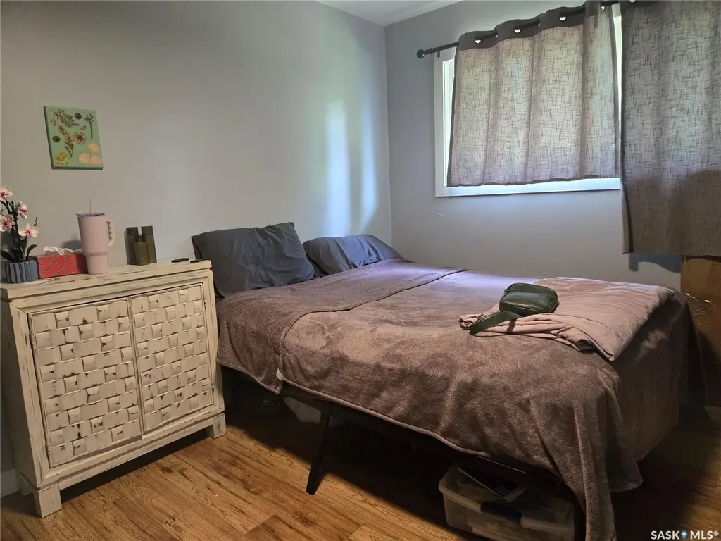 27 Antrim Street Lanigan SK S0K 2M0