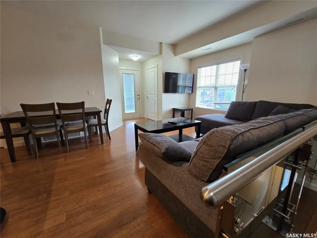 1015 Patrick Crescent Saskatoon SK S7W 0M3