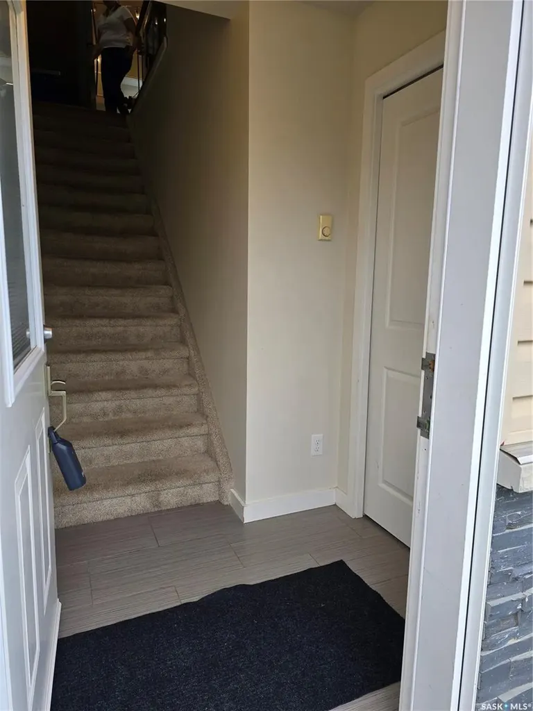 1015 Patrick Crescent Saskatoon SK S7W 0M3