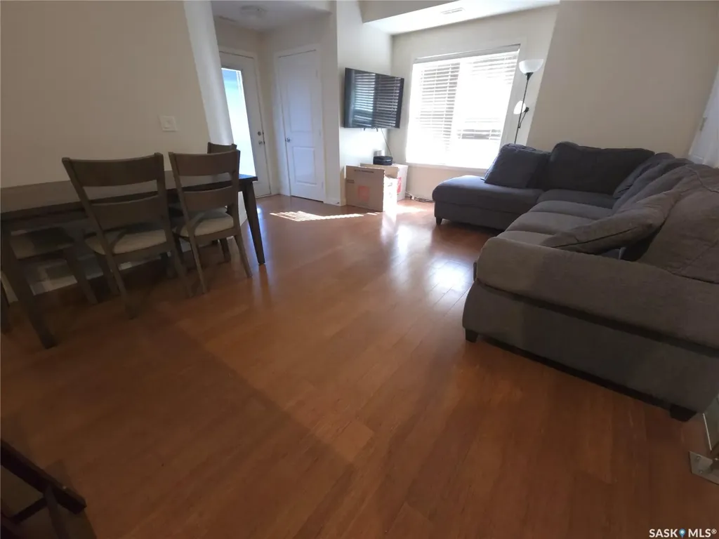 1015 Patrick Crescent Saskatoon SK S7W 0M3