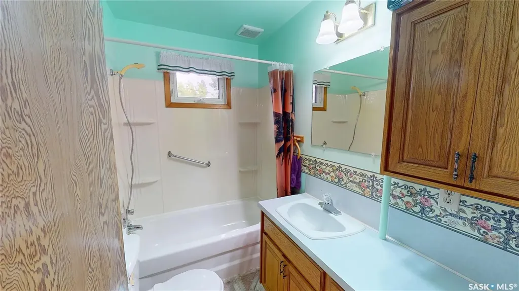 109 Lonsdale Street Wawota SK S0G 5A0