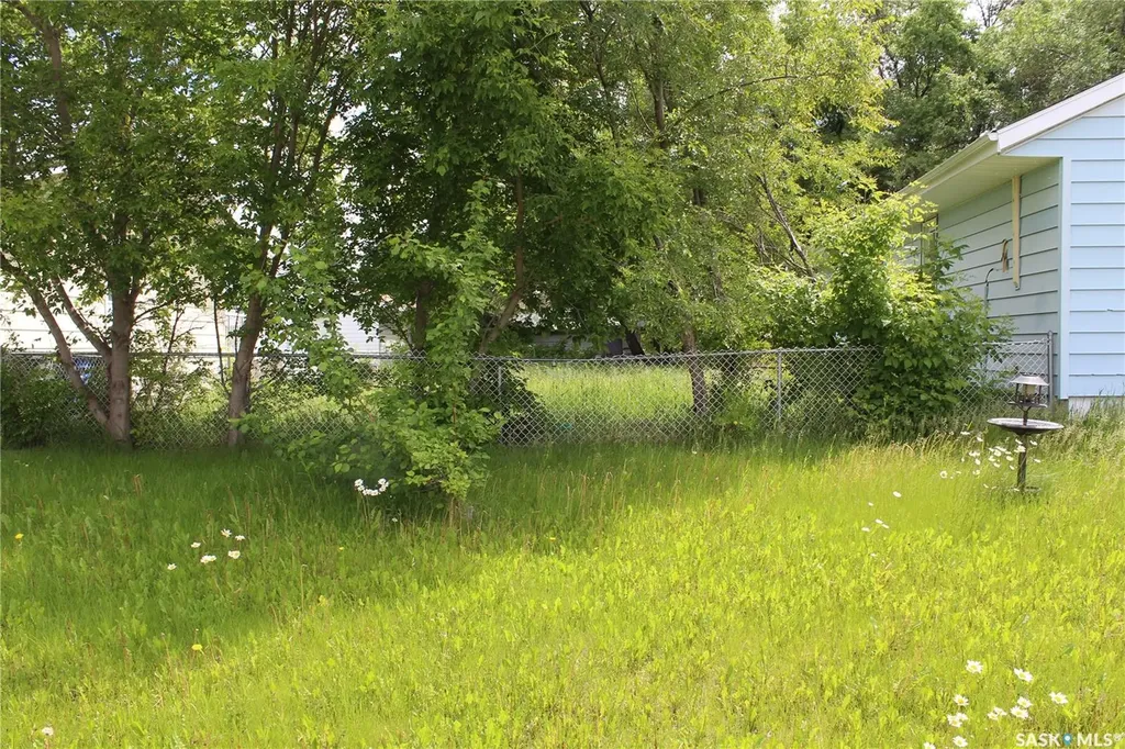 214 4th Street E Wilkie SK S0K 4W0