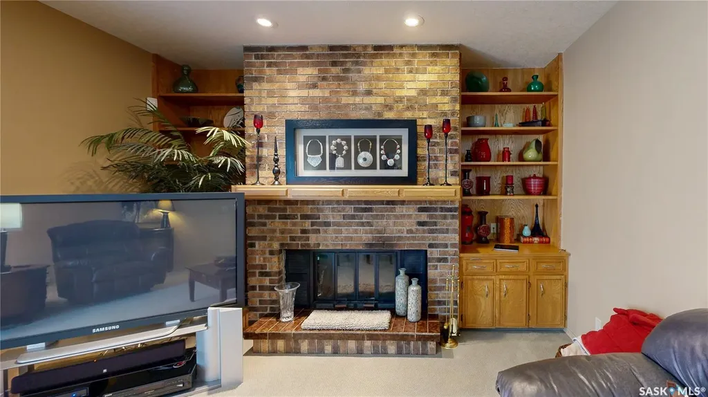 110 Groome Avenue Regina SK S4S 6S4