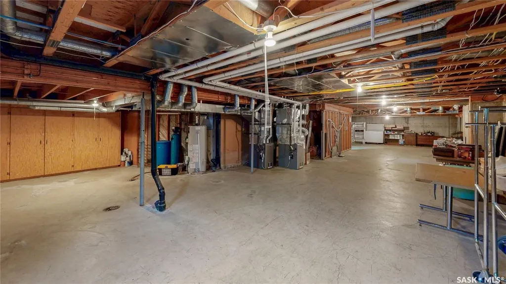 110 Groome Avenue Regina SK S4S 6S4
