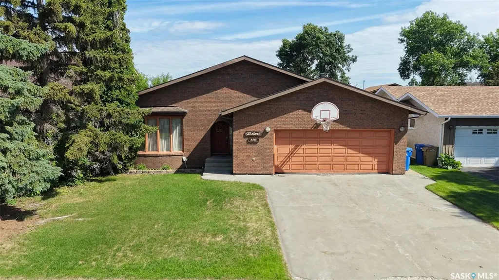 110 Groome Avenue Regina SK S4S 6S4