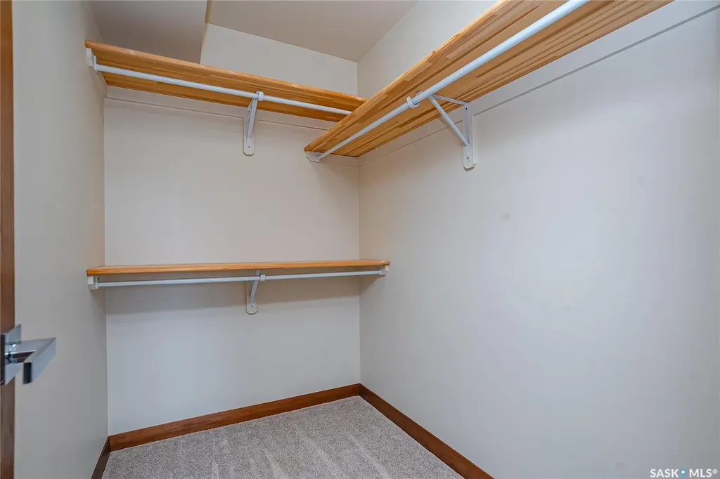 130 Phelps Way Saskatoon SK S7V 0K5