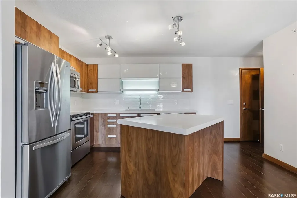130 Phelps Way Saskatoon SK S7V 0K5