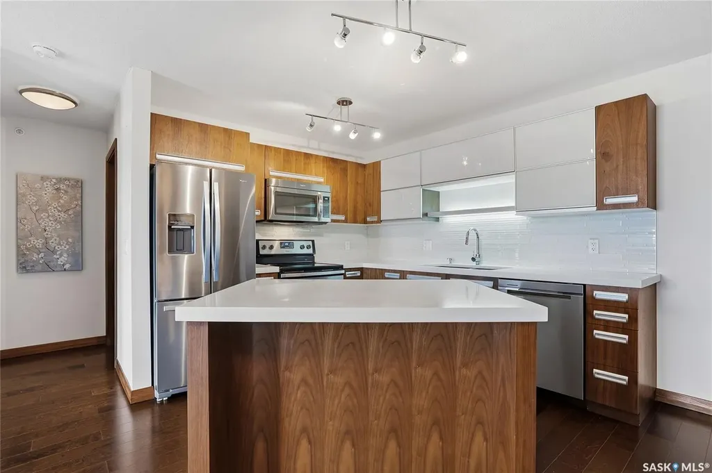 130 Phelps Way Saskatoon SK S7V 0K5
