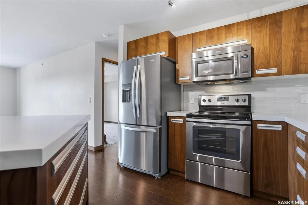 130 Phelps Way Saskatoon SK S7V 0K5