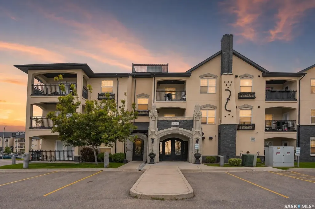 130 Phelps Way Saskatoon SK S7V 0K5