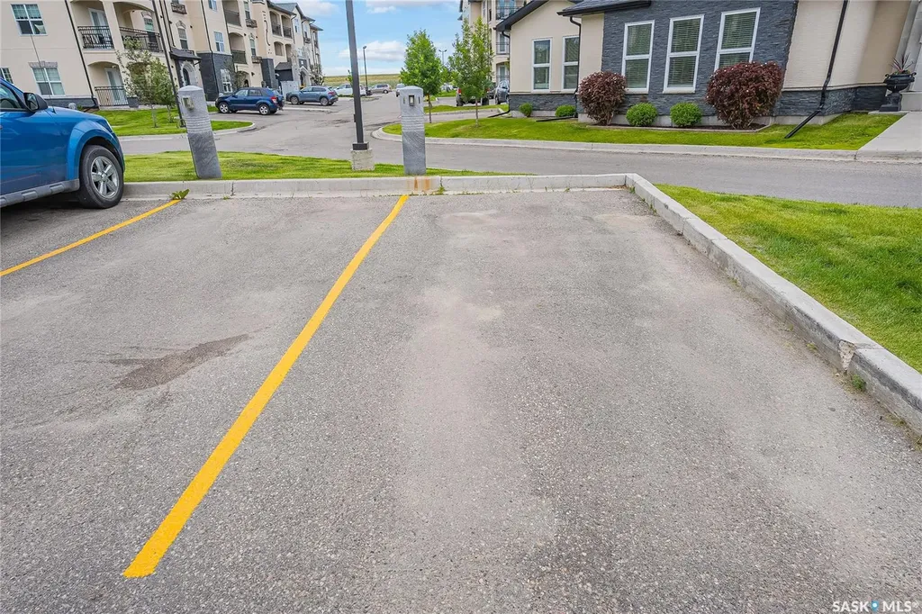 130 Phelps Way Saskatoon SK S7V 0K5