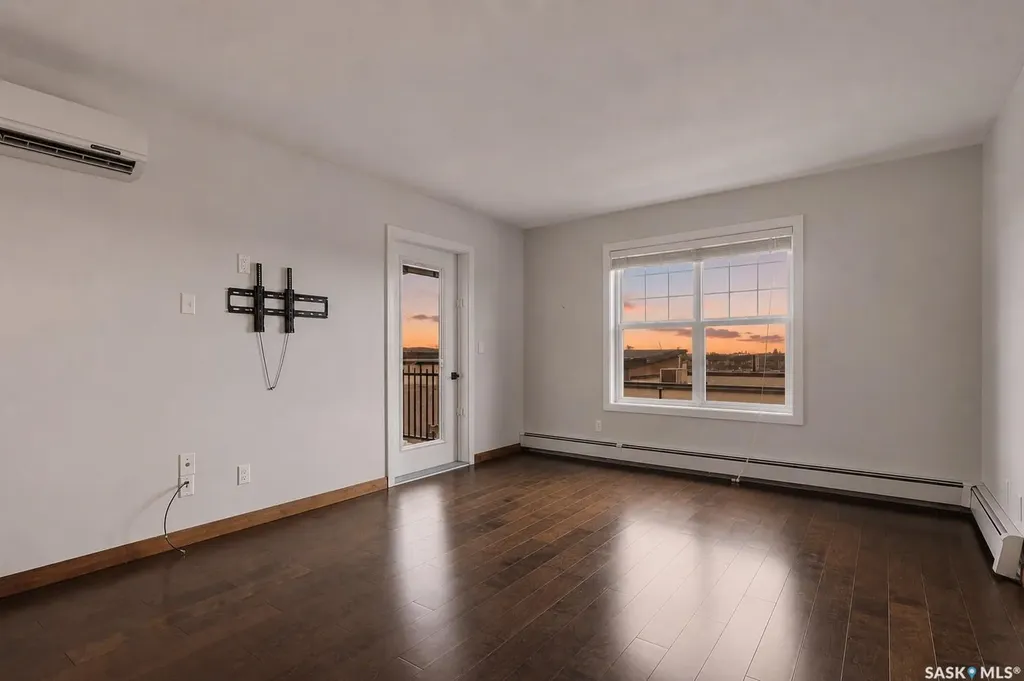 130 Phelps Way Saskatoon SK S7V 0K5