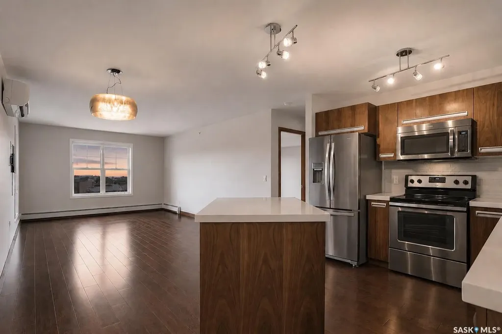 130 Phelps Way Saskatoon SK S7V 0K5