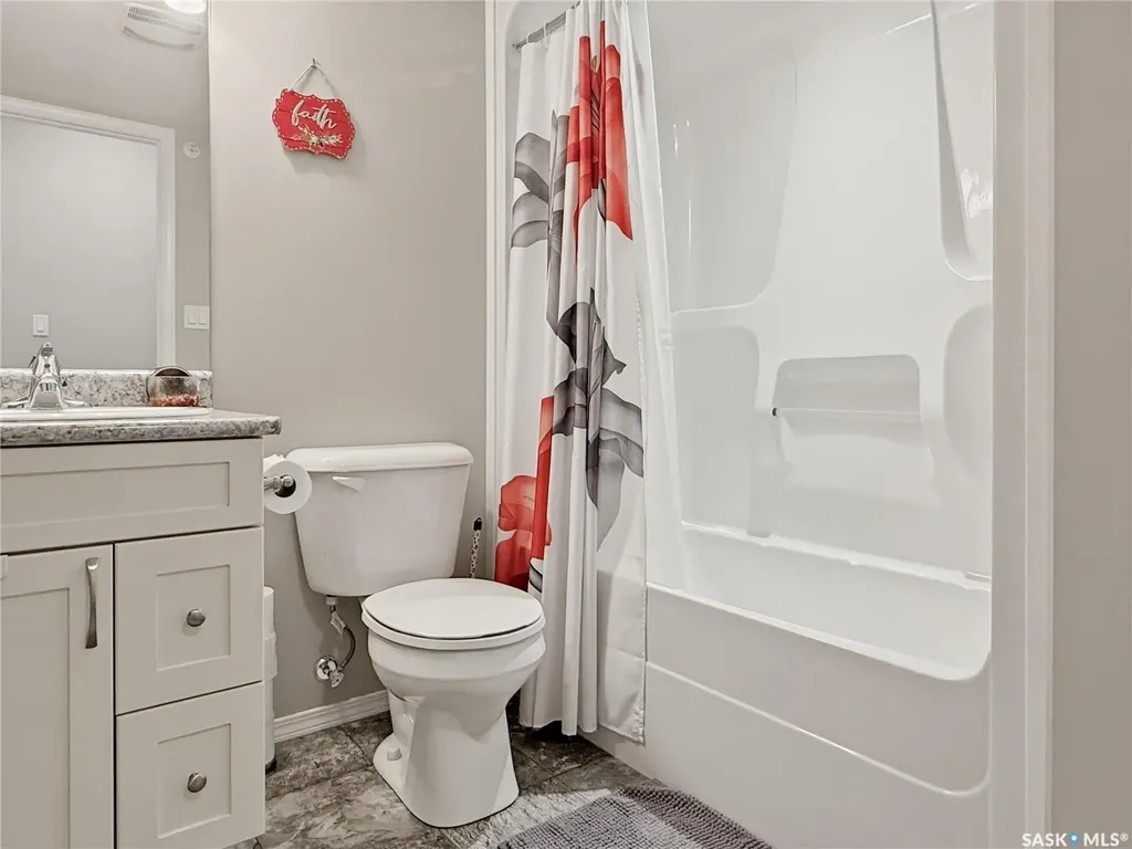 2426 Buhler Avenue North Battleford SK S9A 1R5