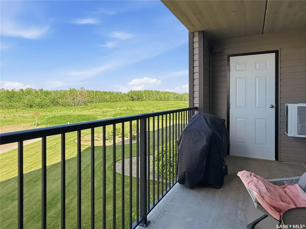 2426 Buhler Avenue North Battleford SK S9A 1R5