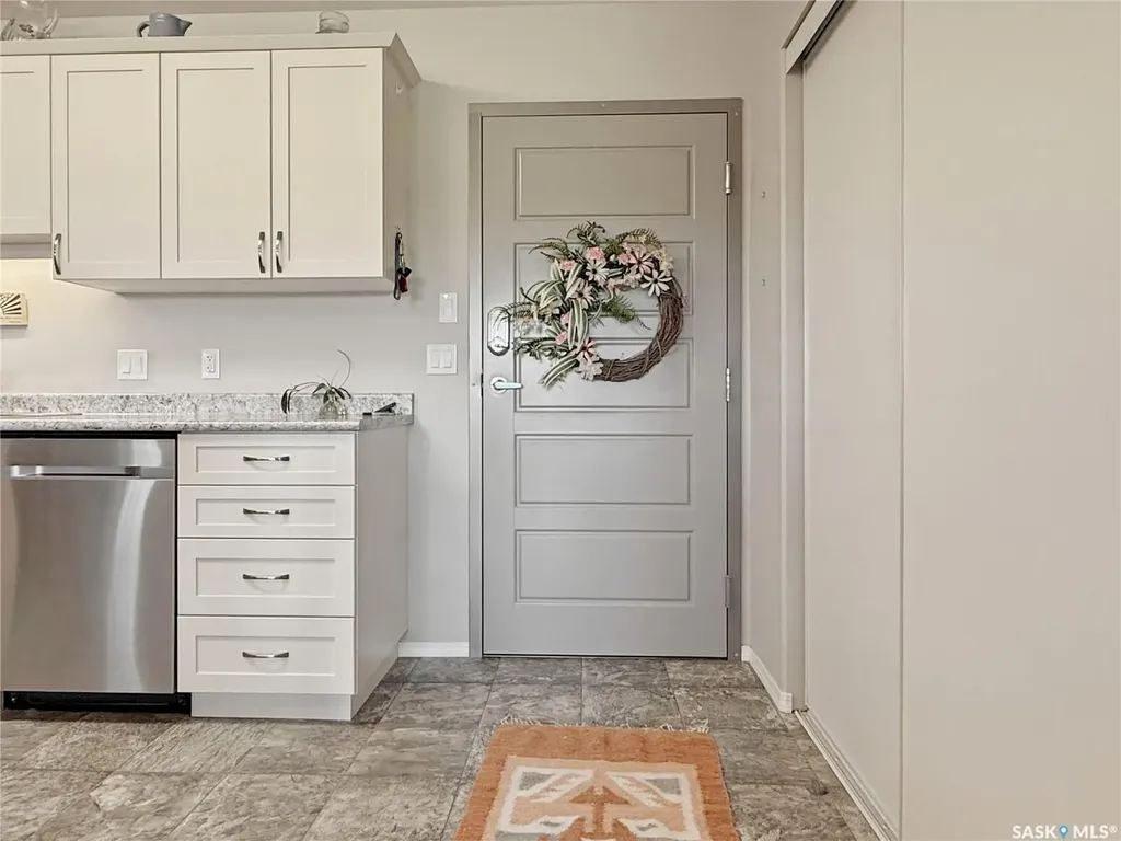2426 Buhler Avenue North Battleford SK S9A 1R5