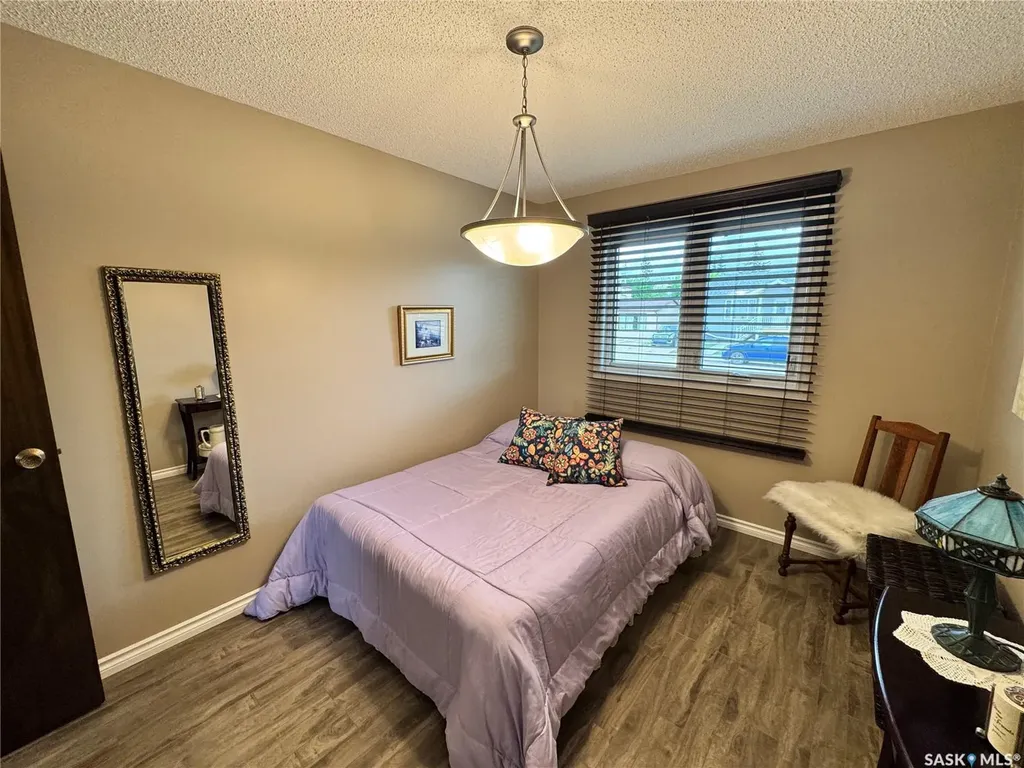 313 5th Avenue W Biggar SK S0K 0M0