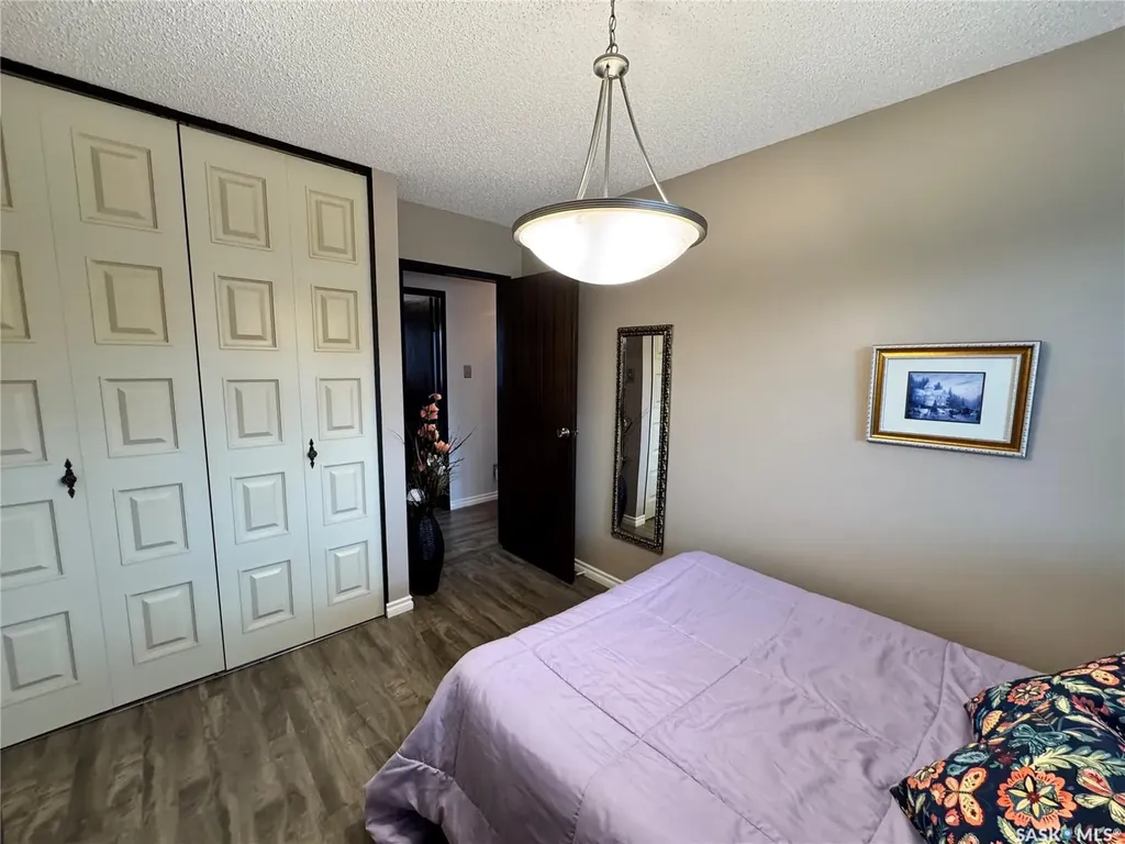 313 5th Avenue W Biggar SK S0K 0M0