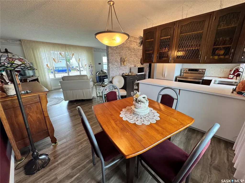 313 5th Avenue W Biggar SK S0K 0M0