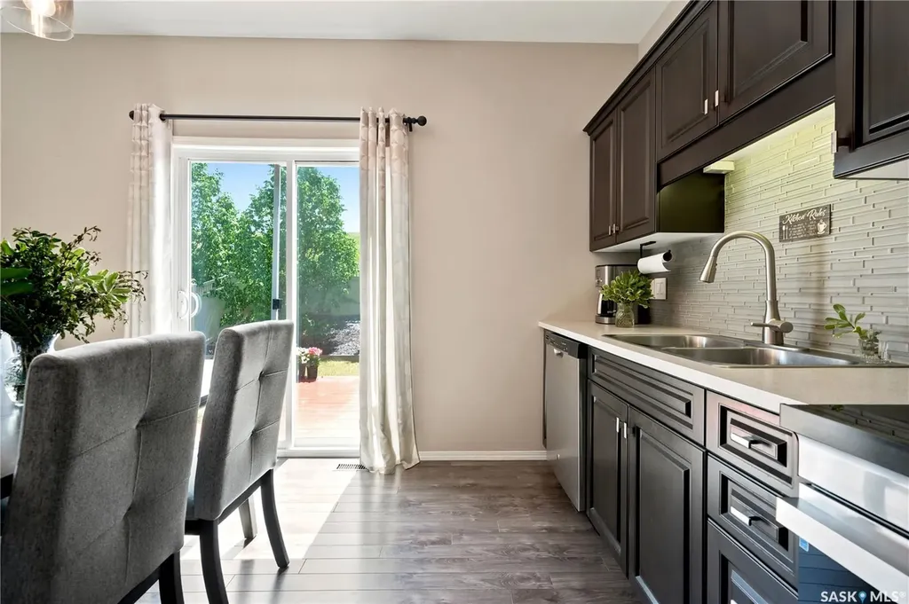 150 Langlois Way Saskatoon SK S7T 0L4