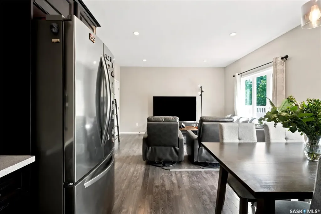 150 Langlois Way Saskatoon SK S7T 0L4